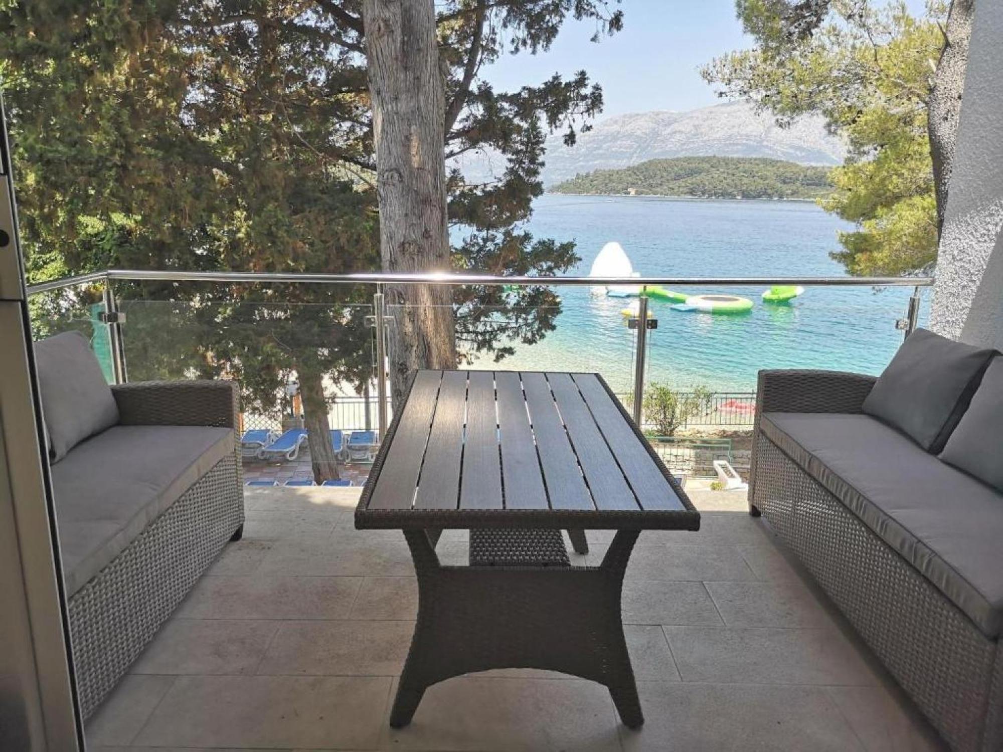 Lumbarda Resort Apartments Экстерьер фото